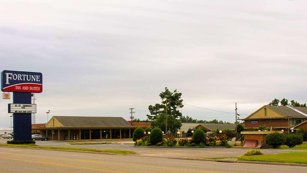 Fortune Inn & Suites Newport Kültér fotó