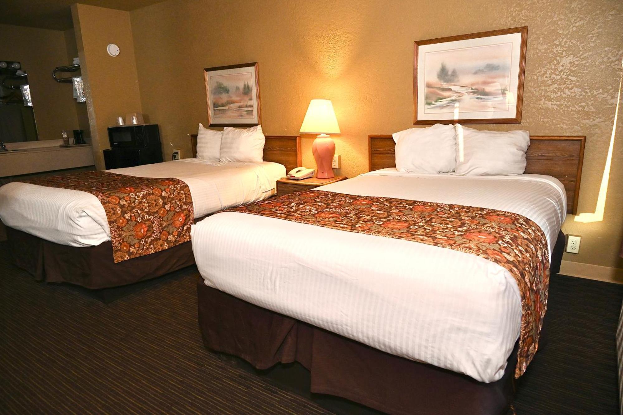 Fortune Inn & Suites Newport Kültér fotó