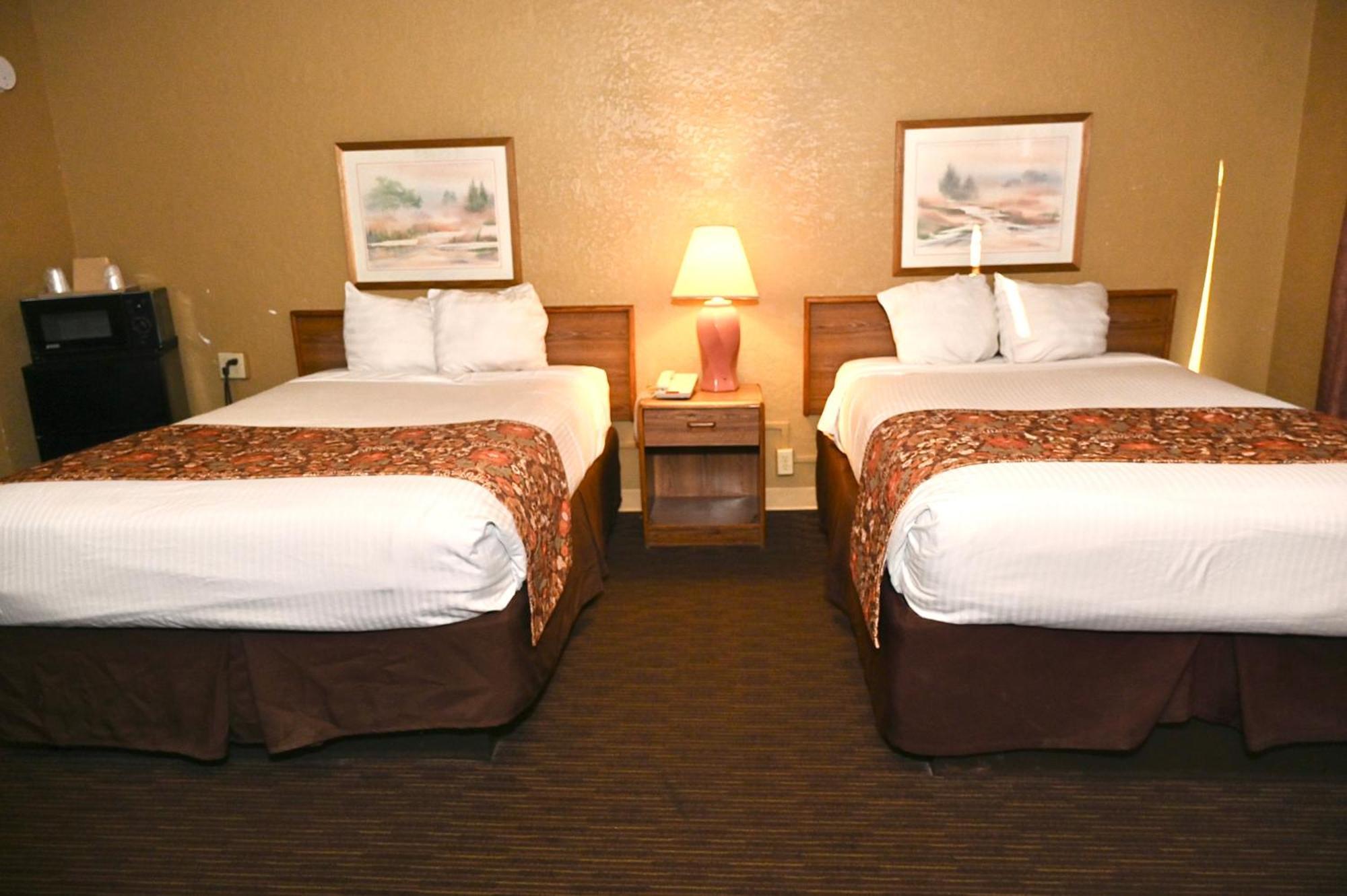 Fortune Inn & Suites Newport Kültér fotó