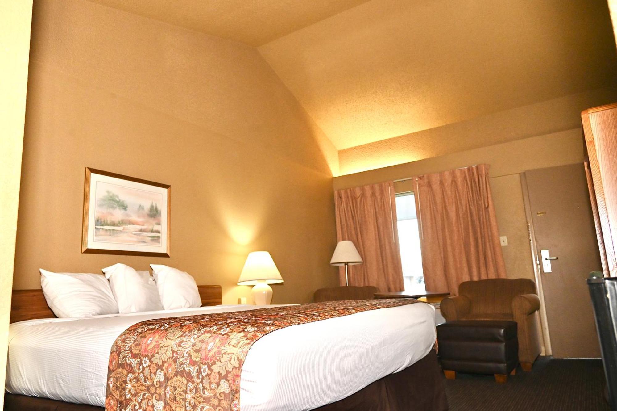 Fortune Inn & Suites Newport Kültér fotó