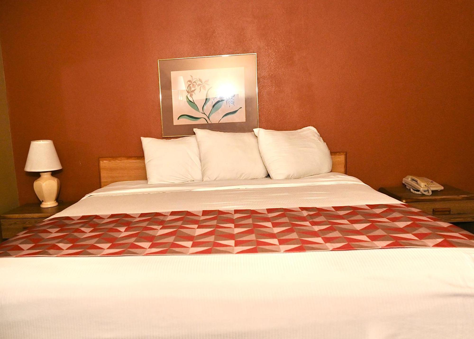 Fortune Inn & Suites Newport Kültér fotó